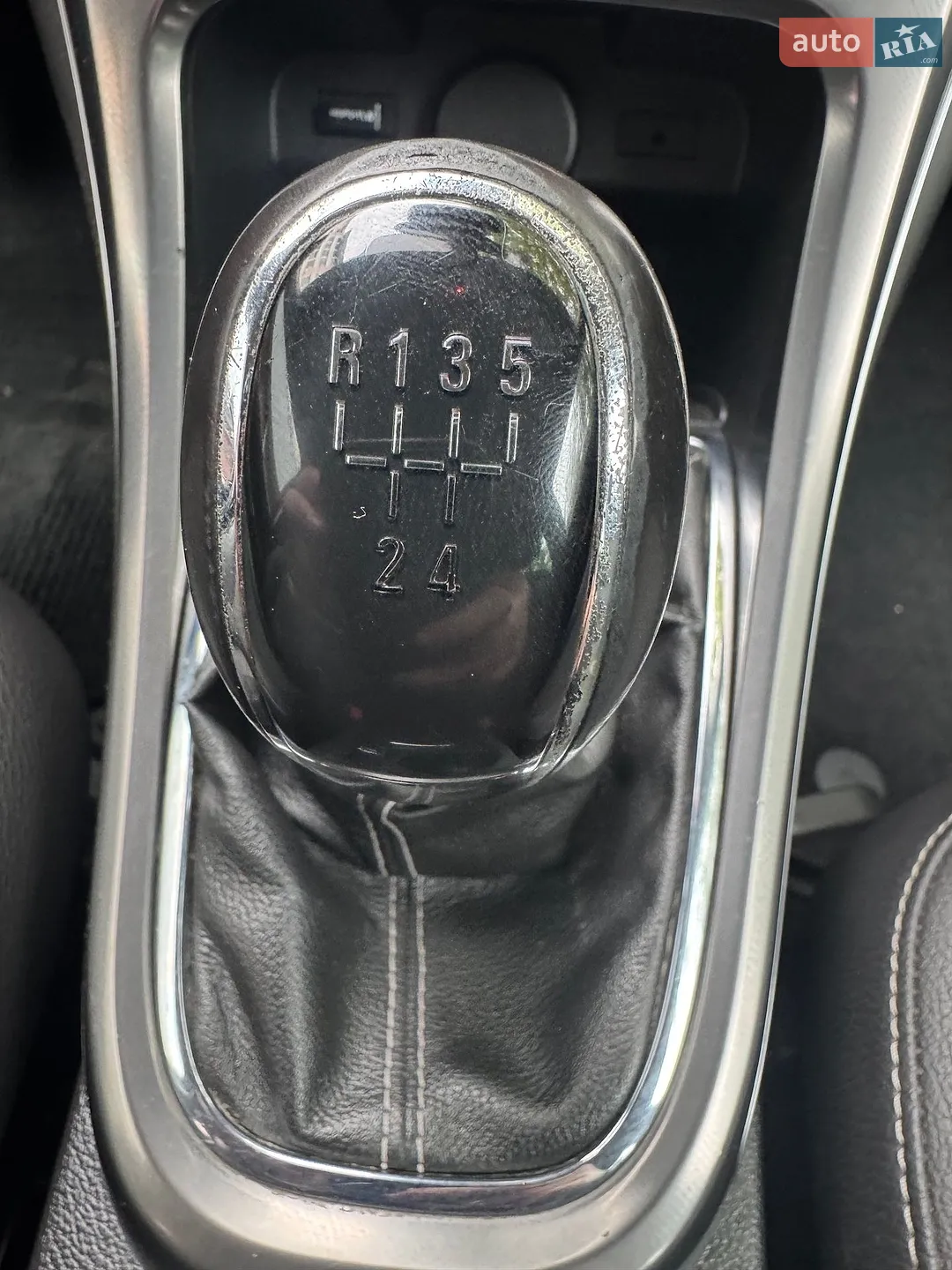 2011 Opel Astra - мініатюра 31
