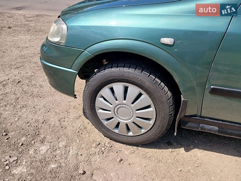 Седан Opel Astra 2006 в Харькове