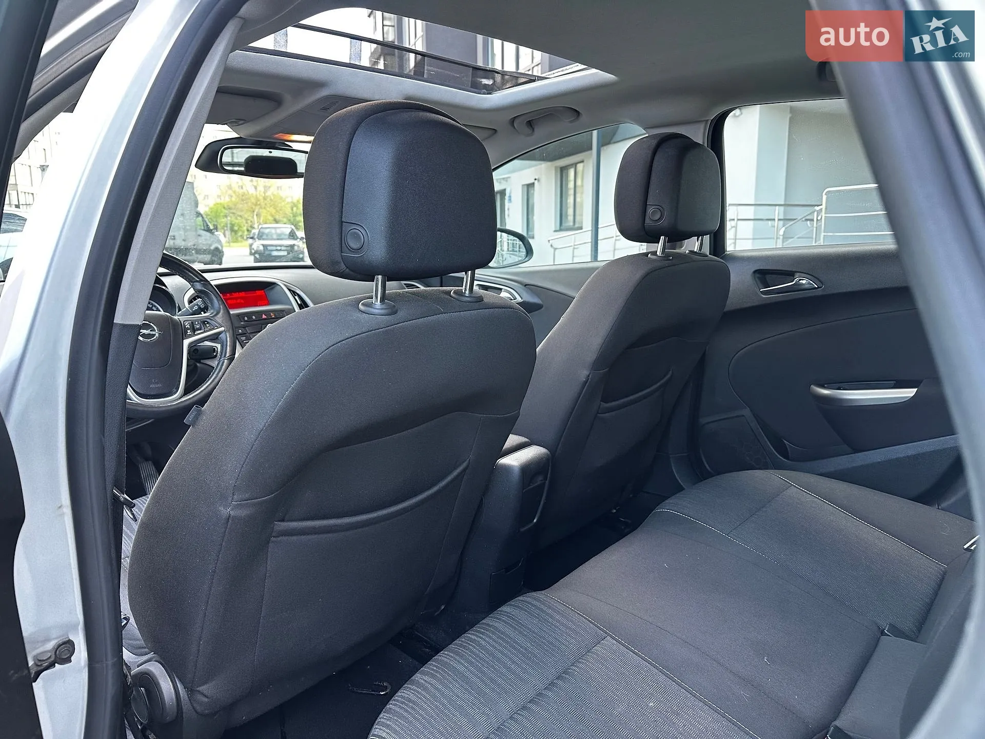 2012 Opel Astra - мініатюра 32