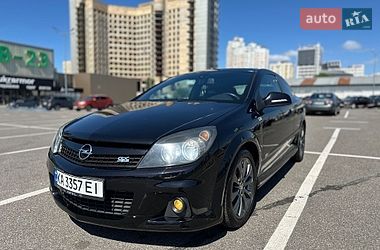 Хэтчбек Opel Astra 2010 в Киеве