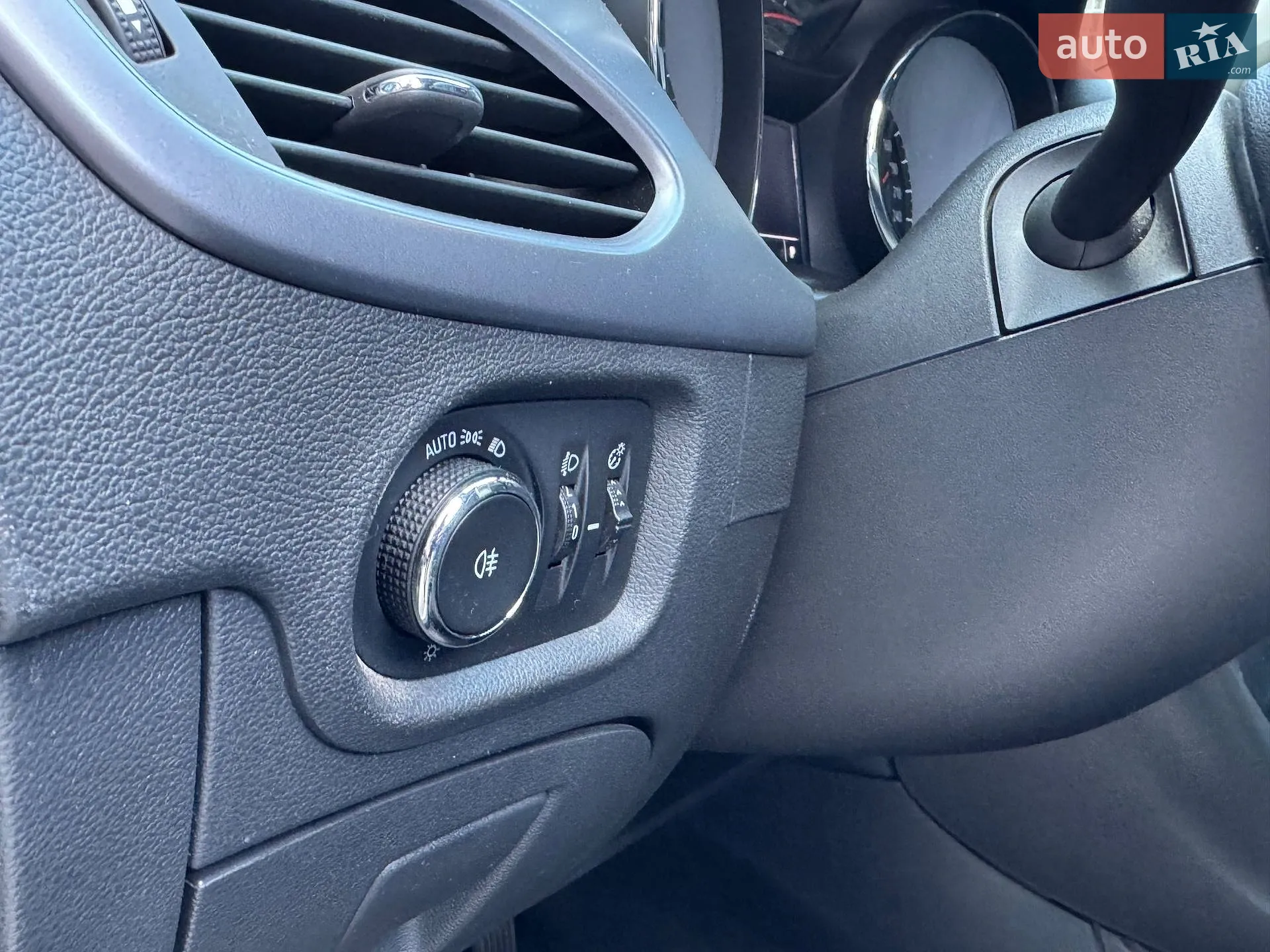 2017 Opel Astra - мініатюра 12