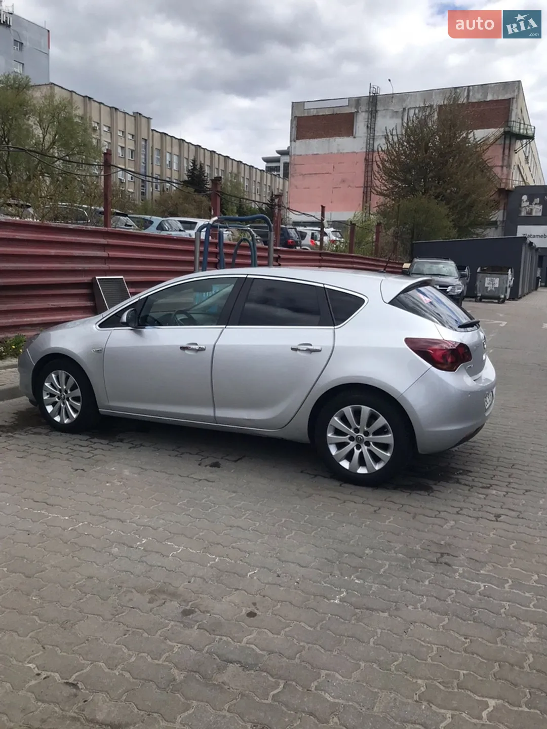 2010 Opel Astra - мініатюра 19