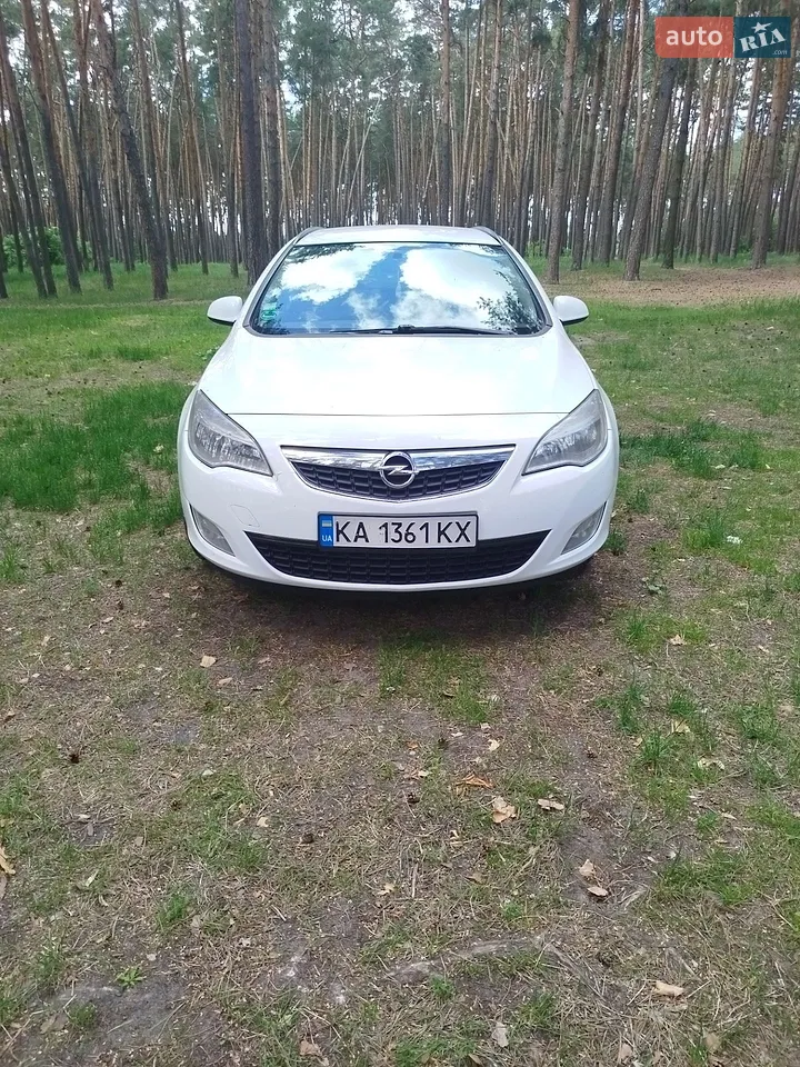 2011 Opel Astra - мініатюра 18