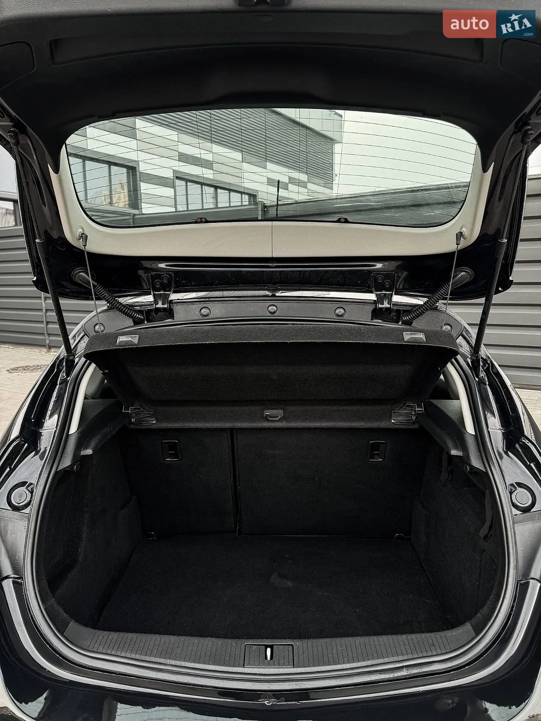 2012 Opel Astra - мініатюра 43