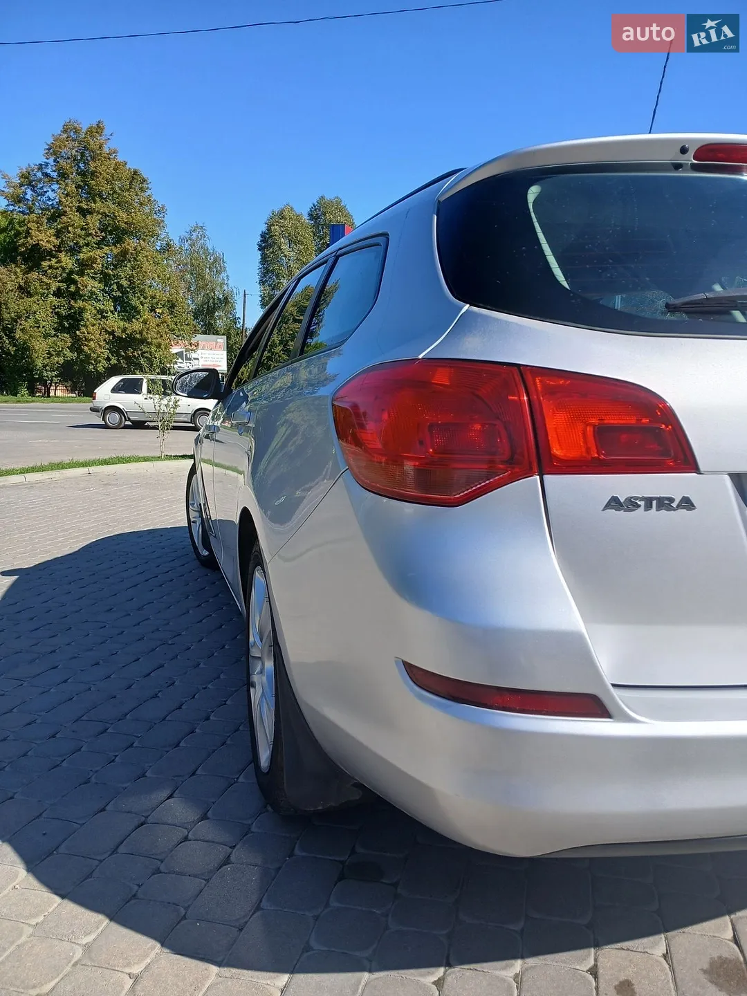 2010 Opel Astra - мініатюра 5