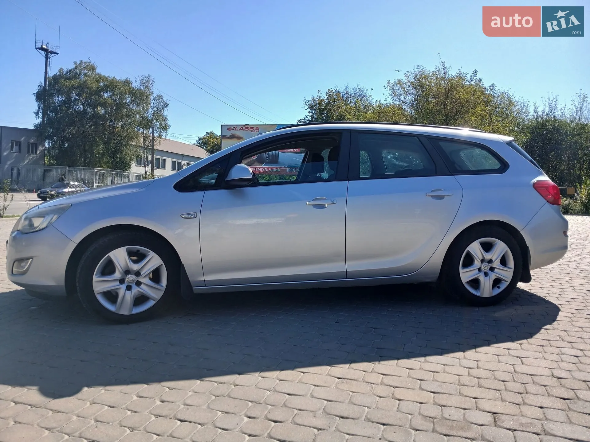 2010 Opel Astra - мініатюра 7