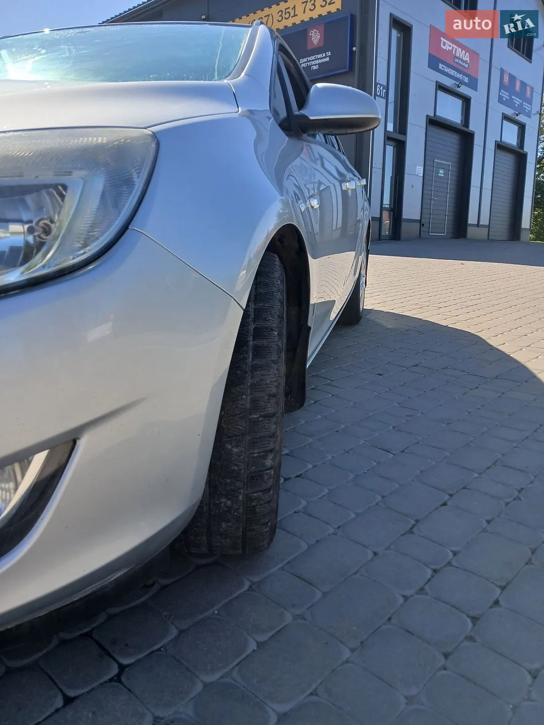 2010 Opel Astra - мініатюра 11