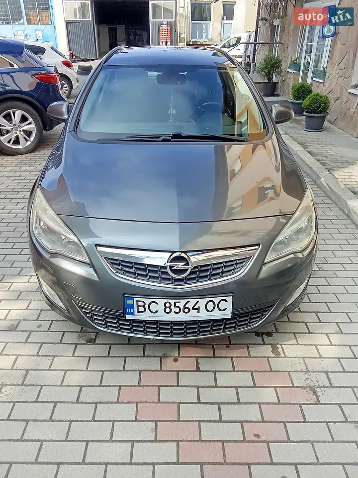 2011 Opel Astra - мініатюра 11