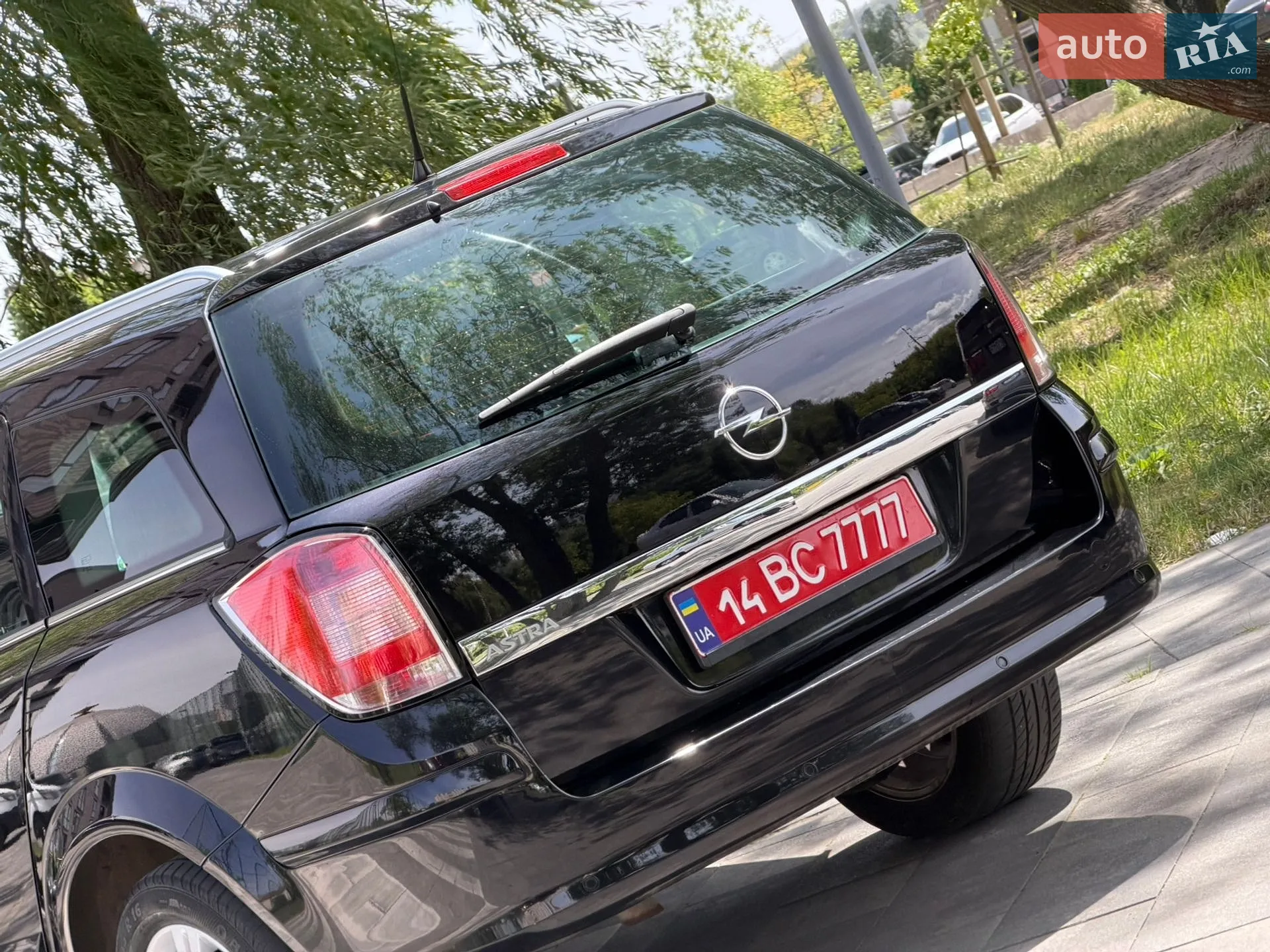 2010 Opel Astra - мініатюра 24