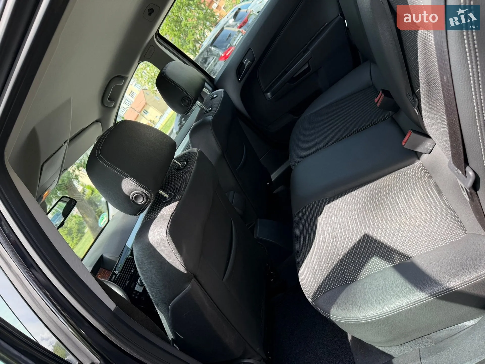2010 Opel Astra - мініатюра 45