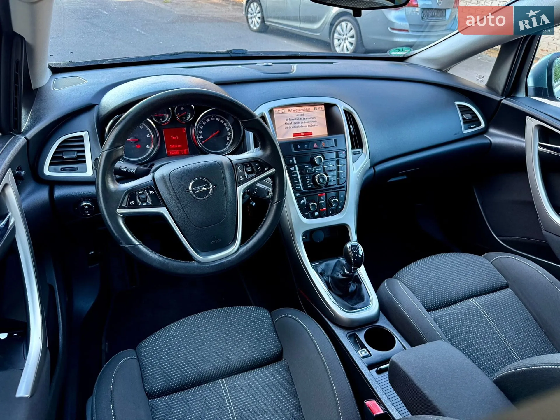 2011 Opel Astra - мініатюра 26