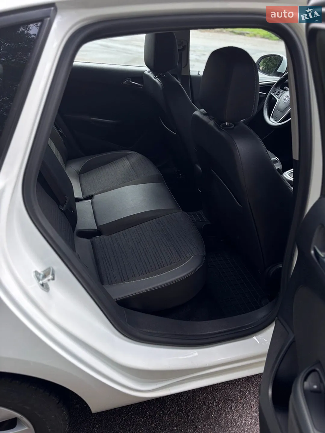 2017 Opel Astra - мініатюра 15