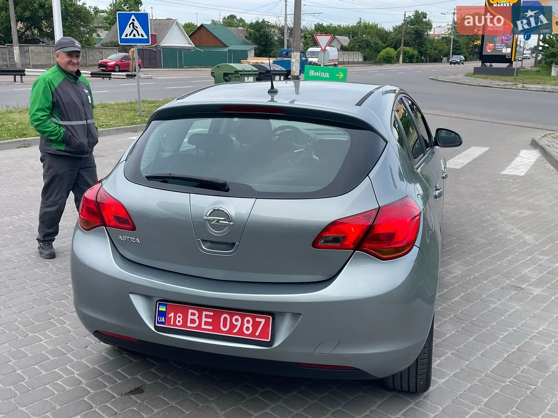 2010 Opel Astra - мініатюра 14