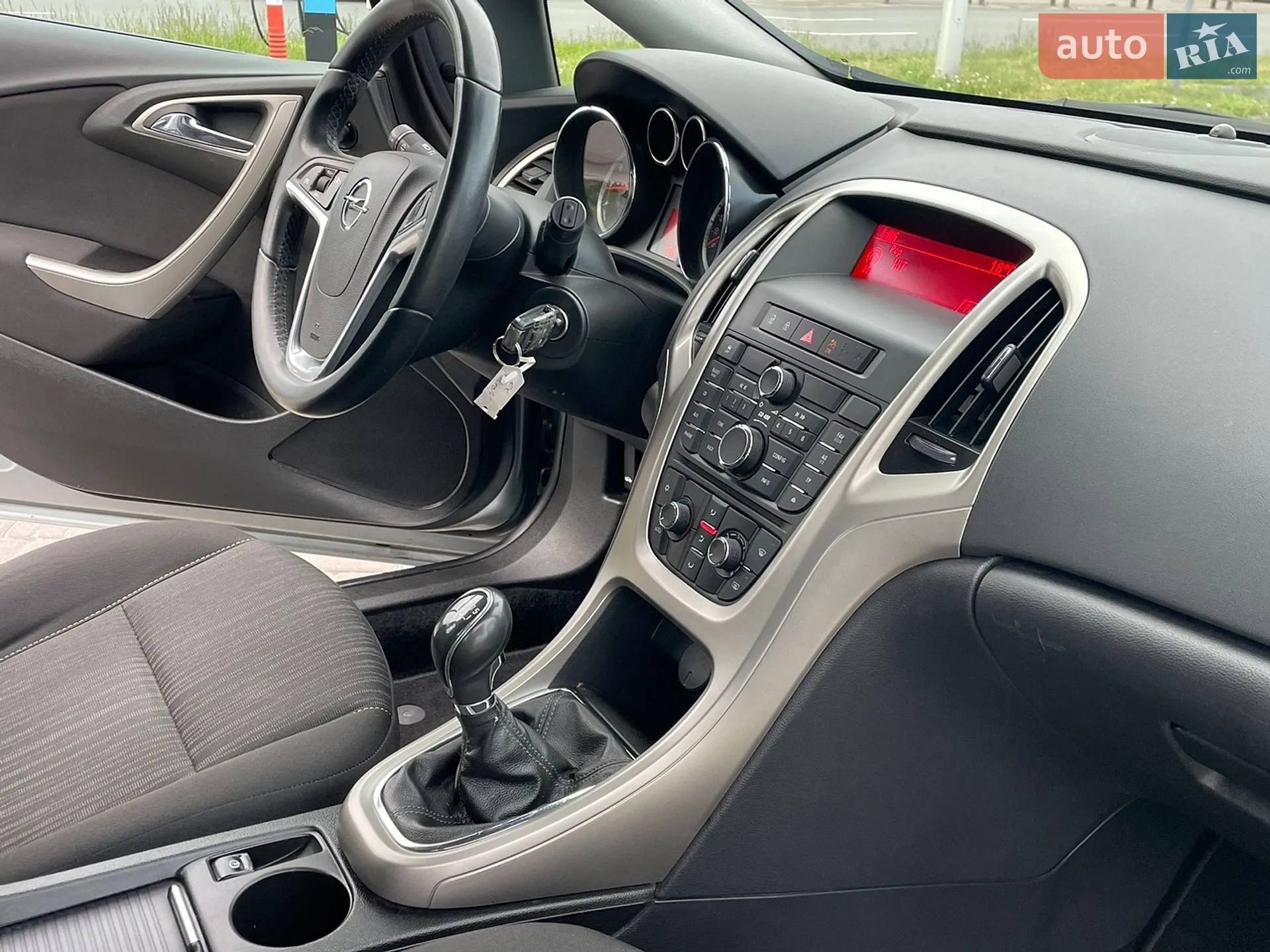 2010 Opel Astra - мініатюра 40