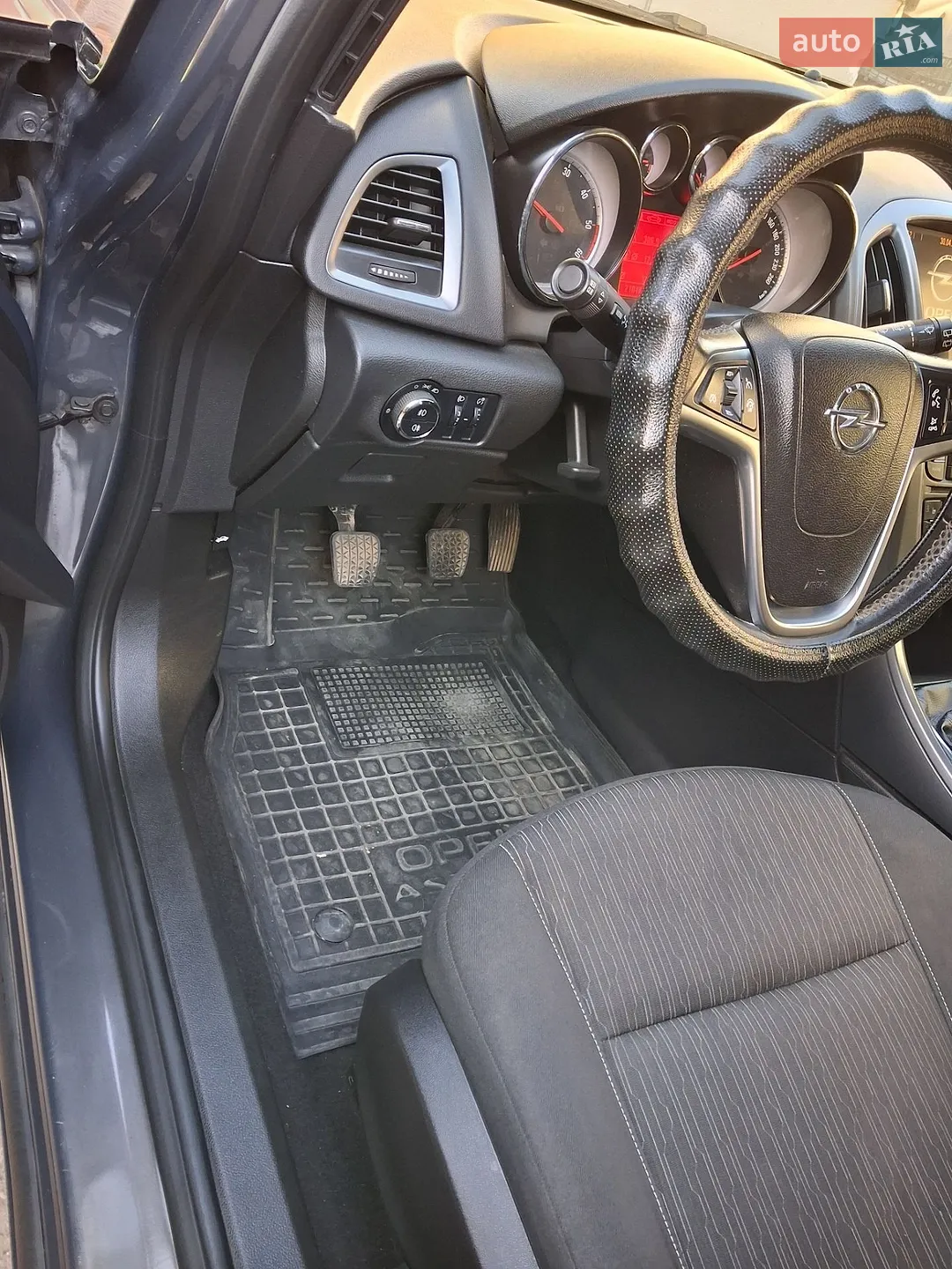 2012 Opel Astra - мініатюра 12