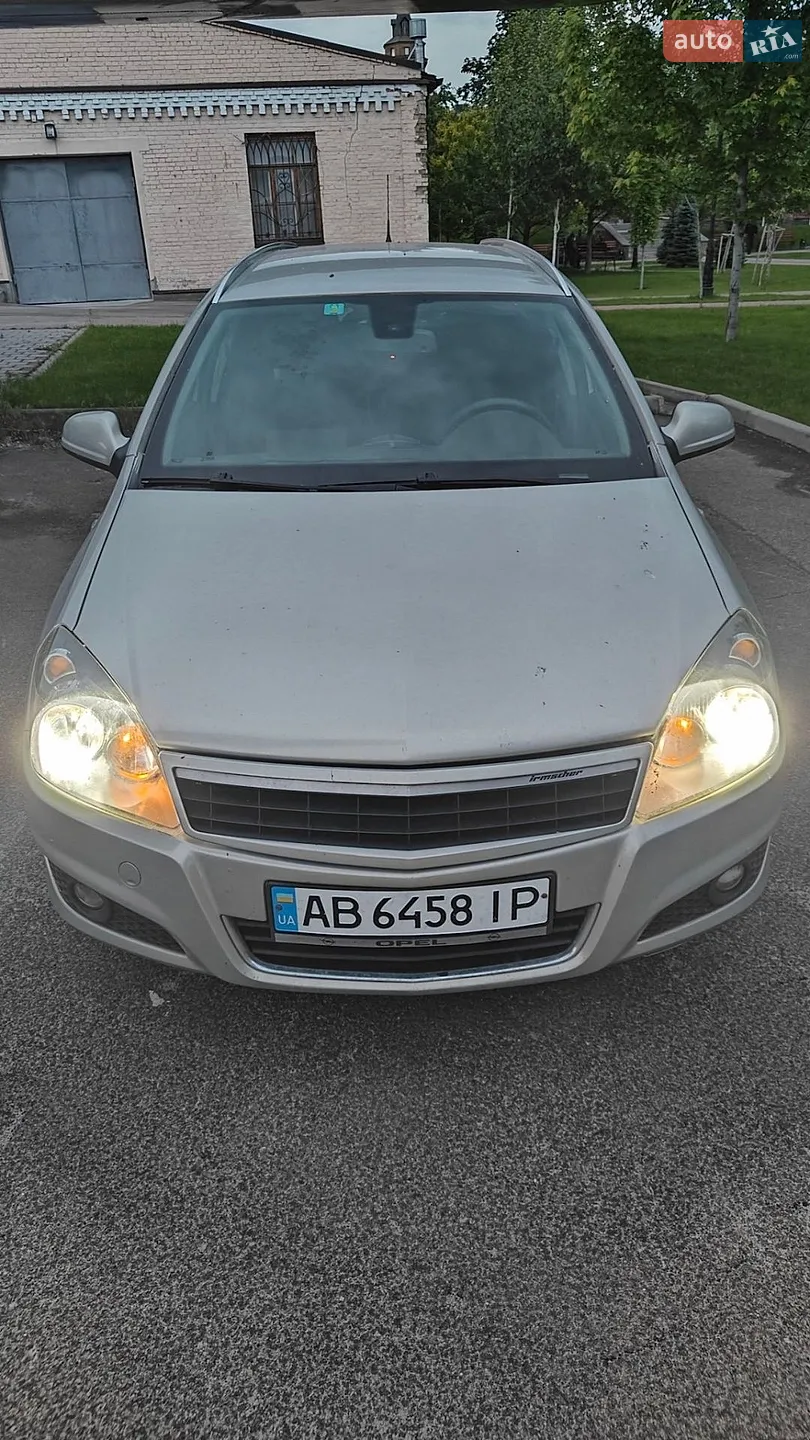 2010 Opel Astra - мініатюра 13