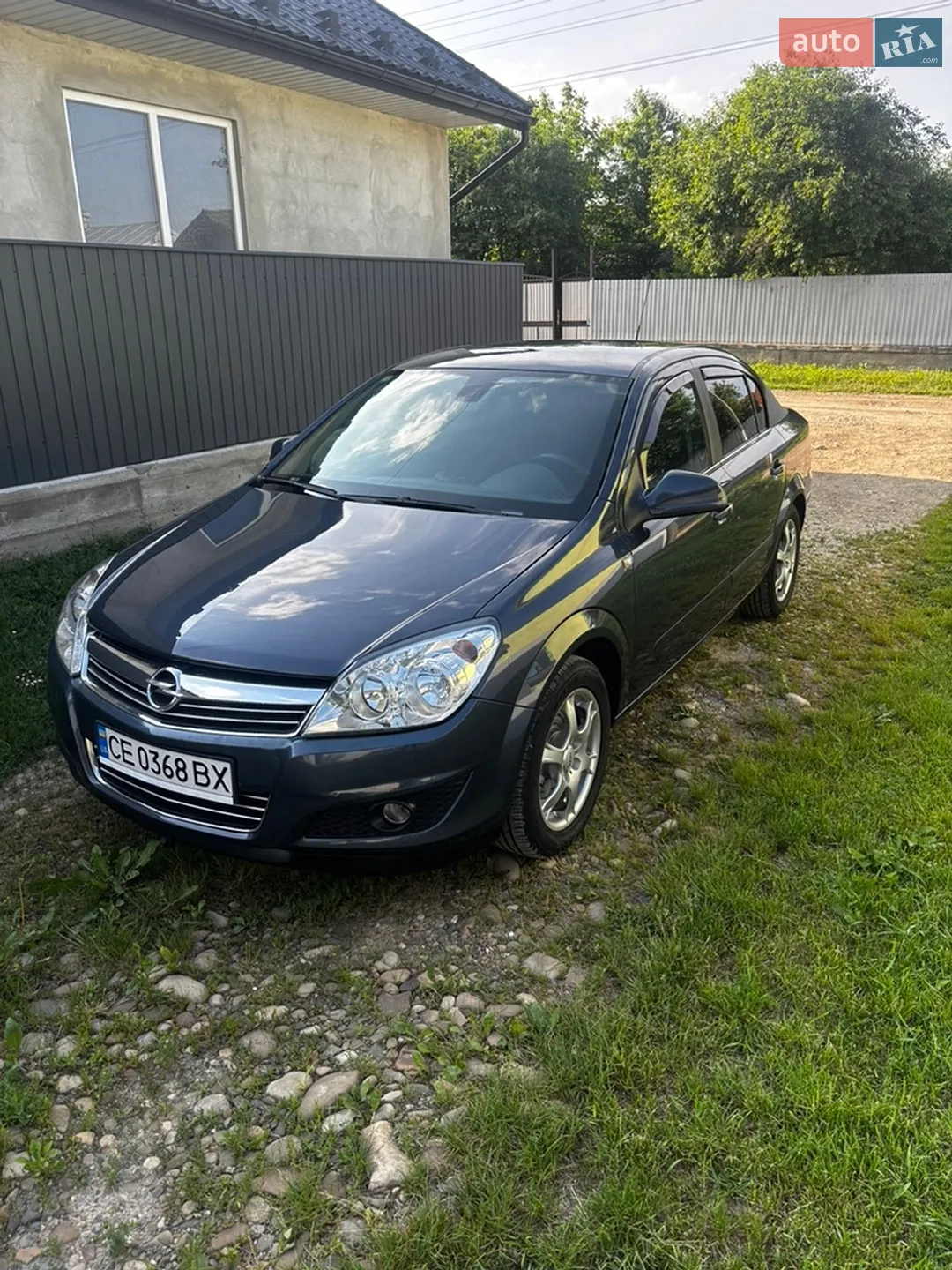 2010 Opel Astra - мініатюра 3