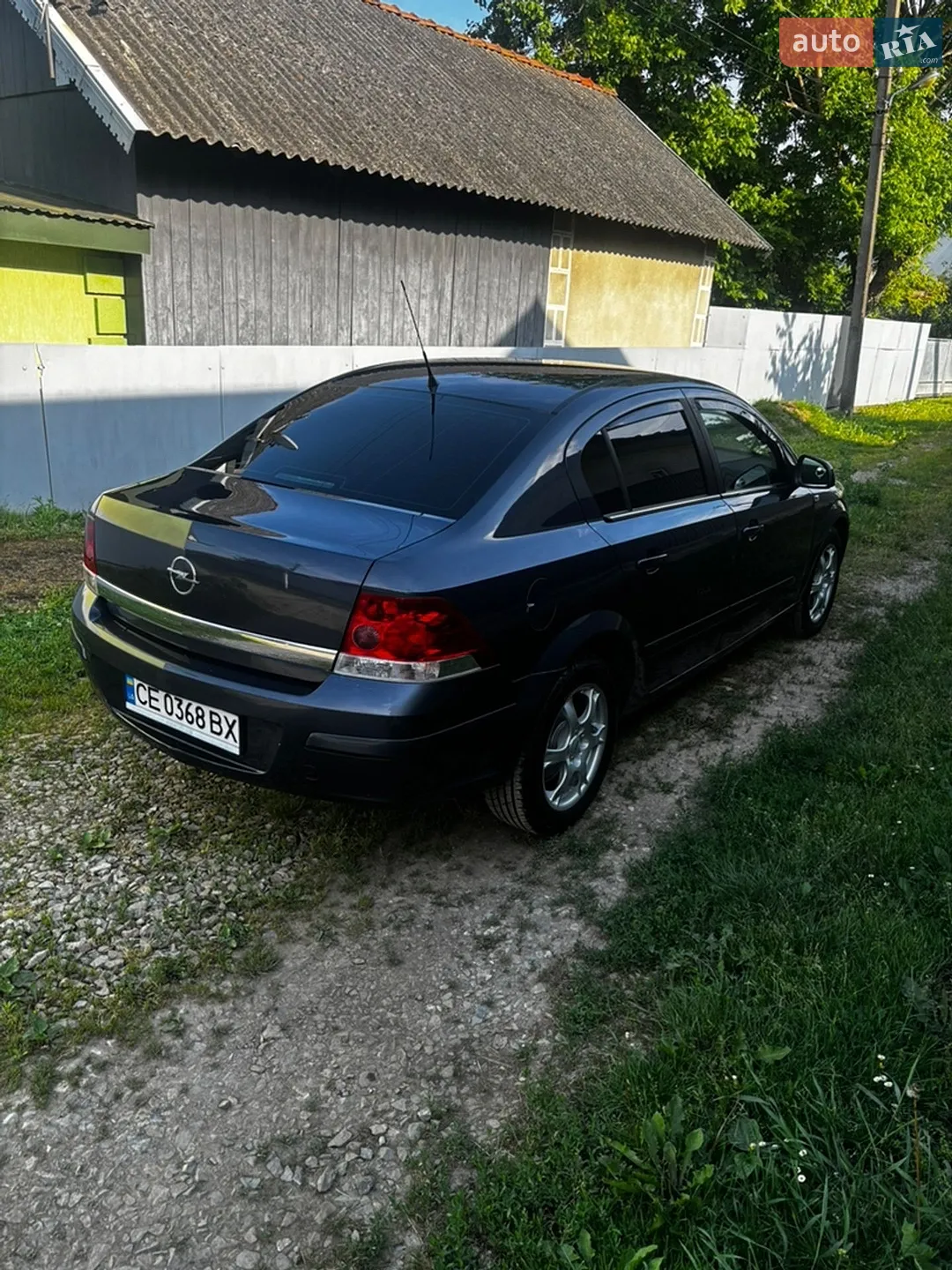 2010 Opel Astra - мініатюра 5