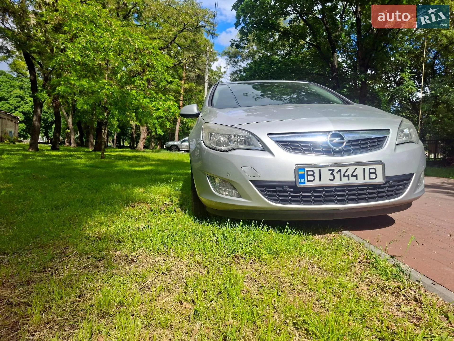 2011 Opel Astra - мініатюра 2