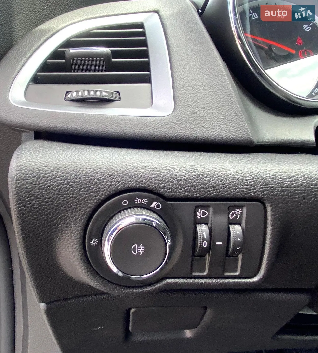 2015 Opel Astra - мініатюра 21