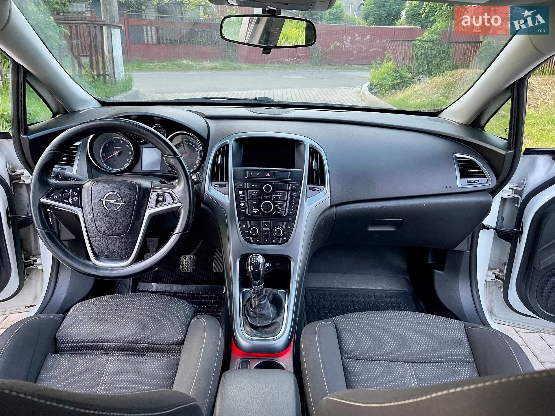 2012 Opel Astra - мініатюра 27