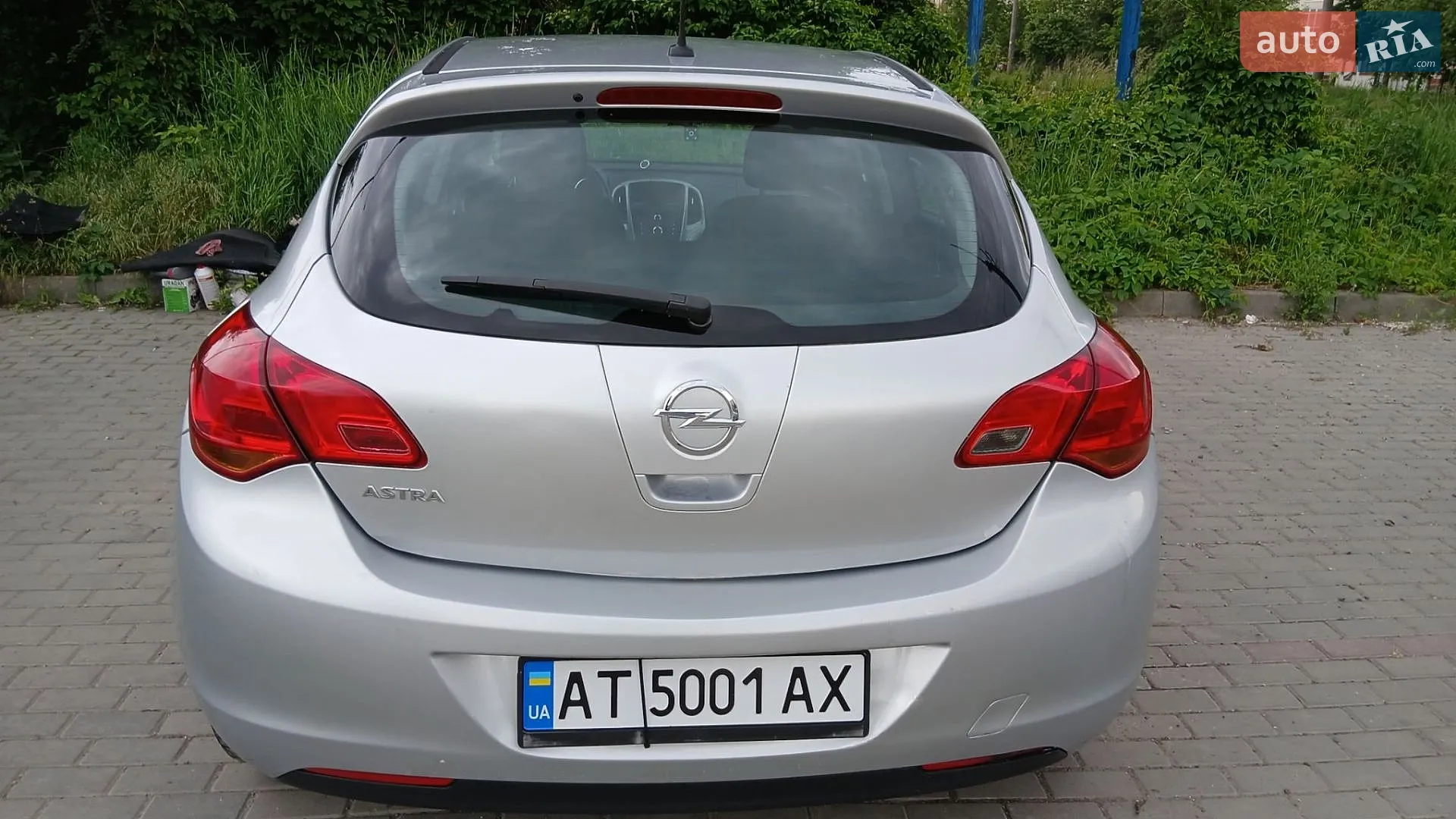 2010 Opel Astra - мініатюра 2