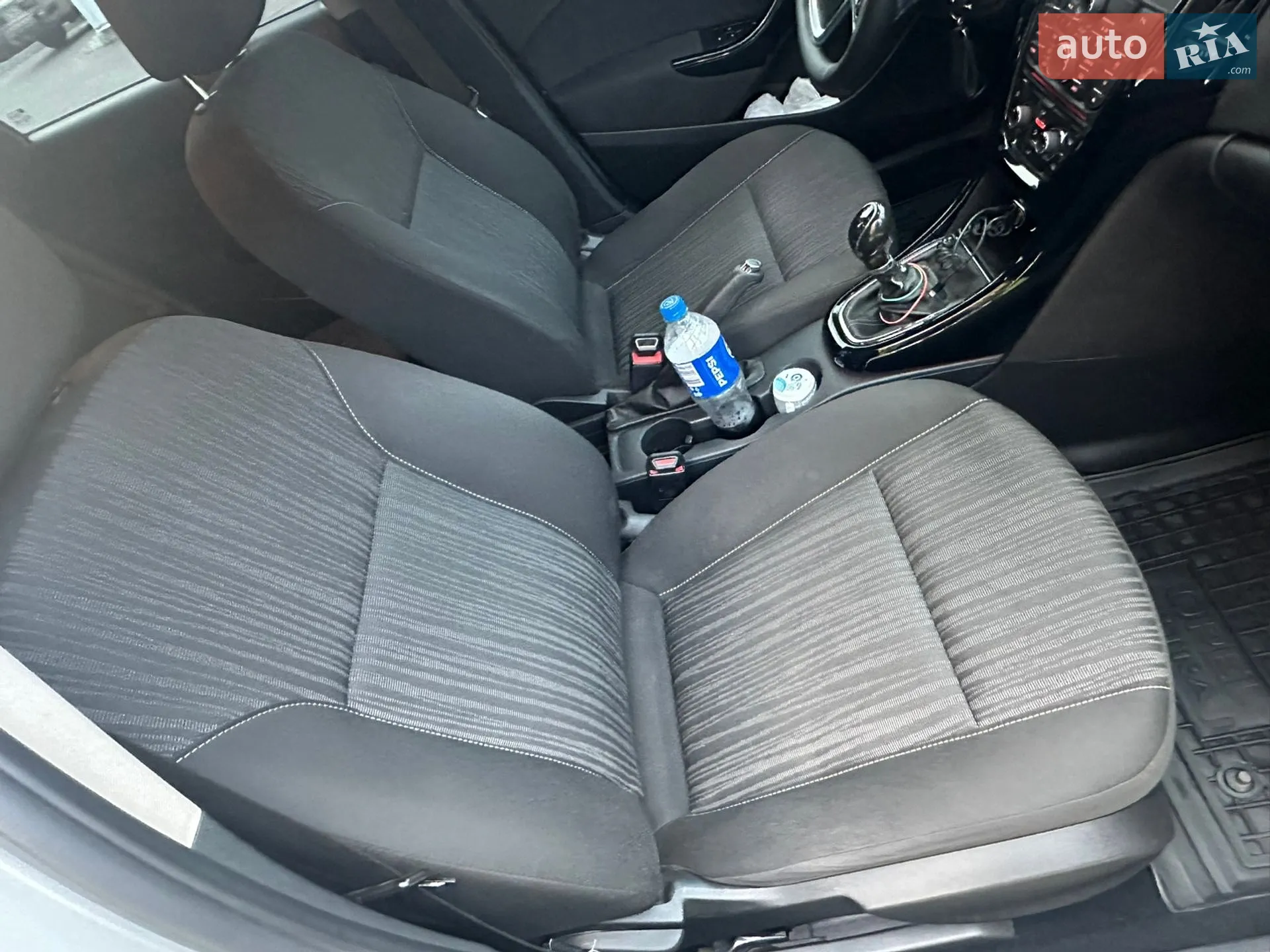2012 Opel Astra - мініатюра 21