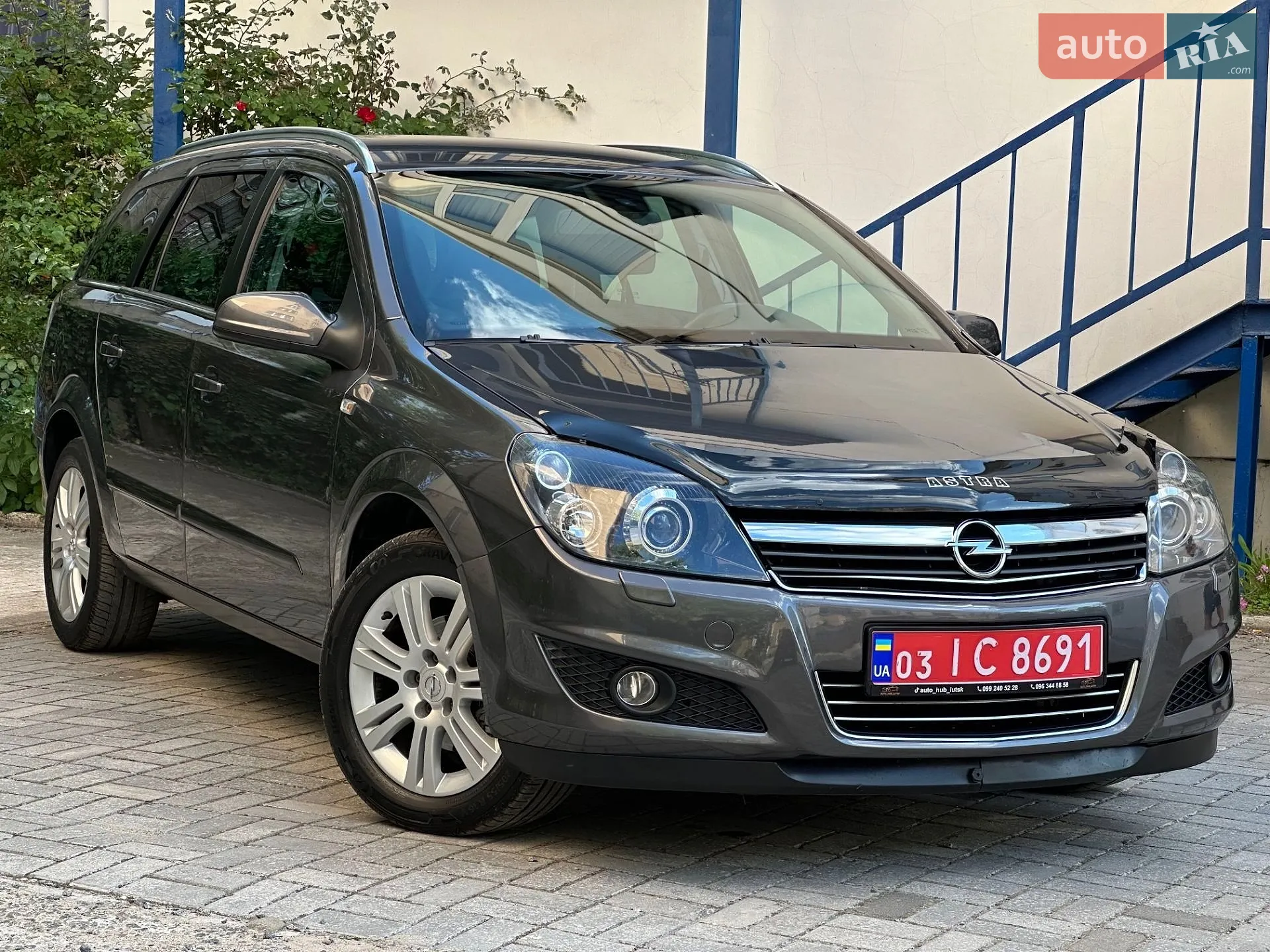 2010 Opel Astra - мініатюра 12