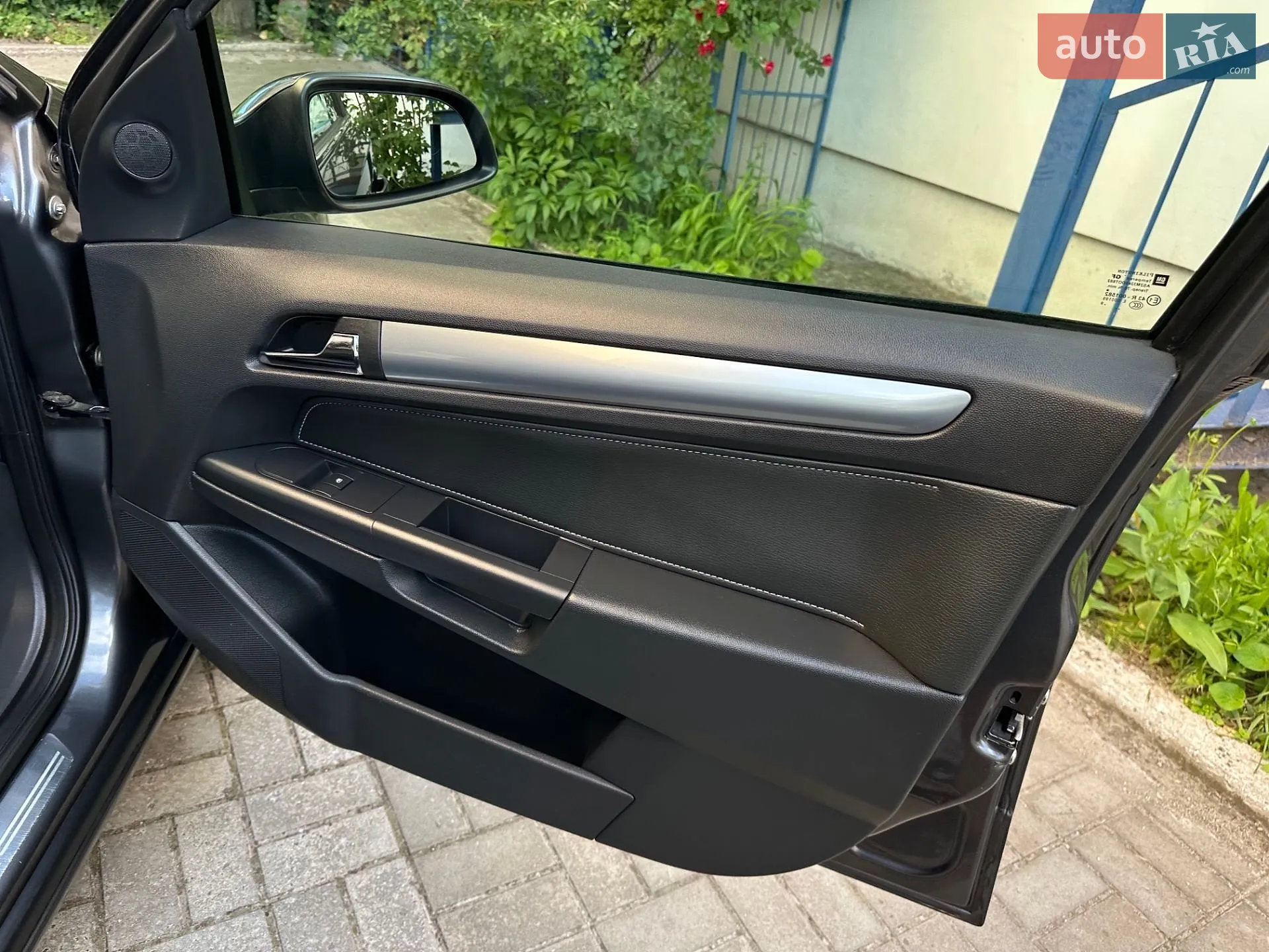 2010 Opel Astra - мініатюра 28