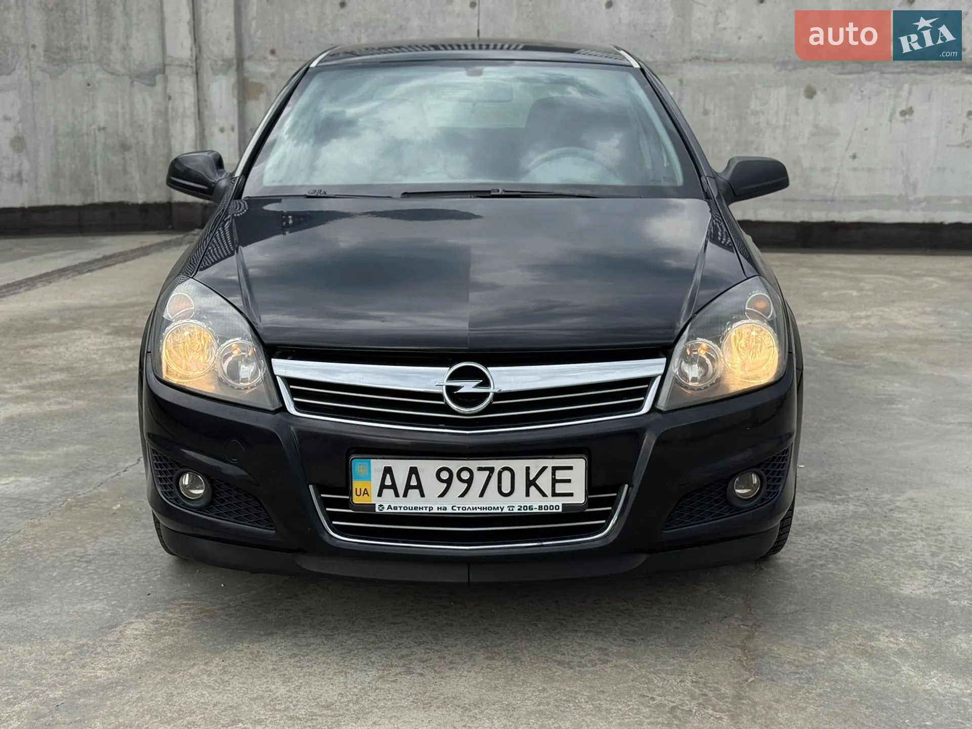 2010 Opel Astra - мініатюра 2