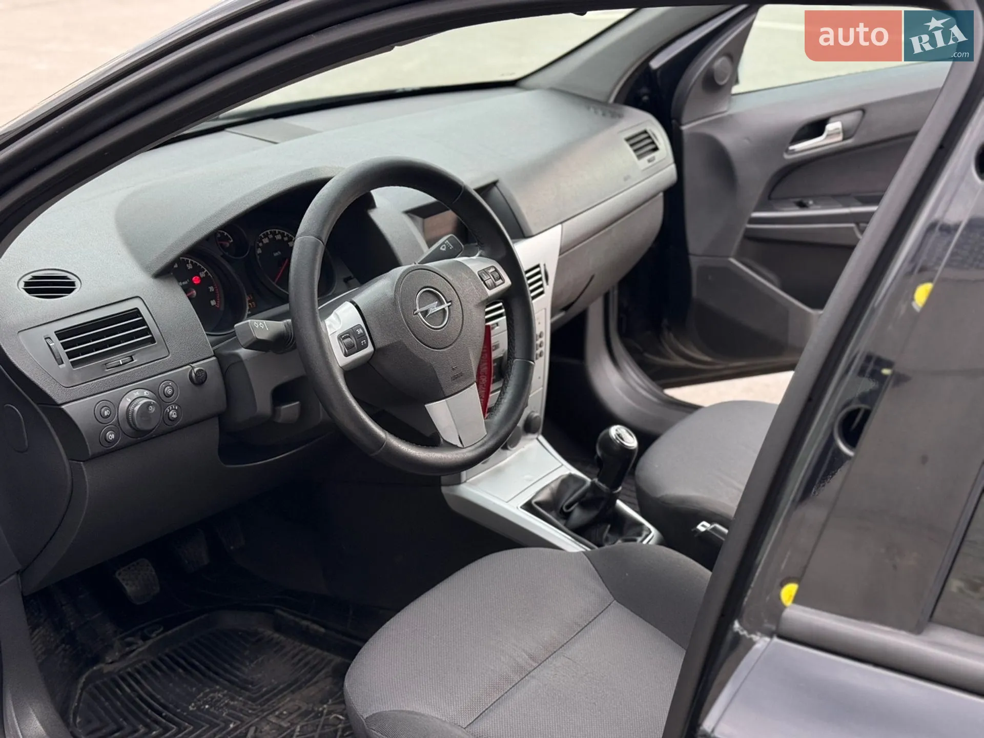 2010 Opel Astra - мініатюра 10