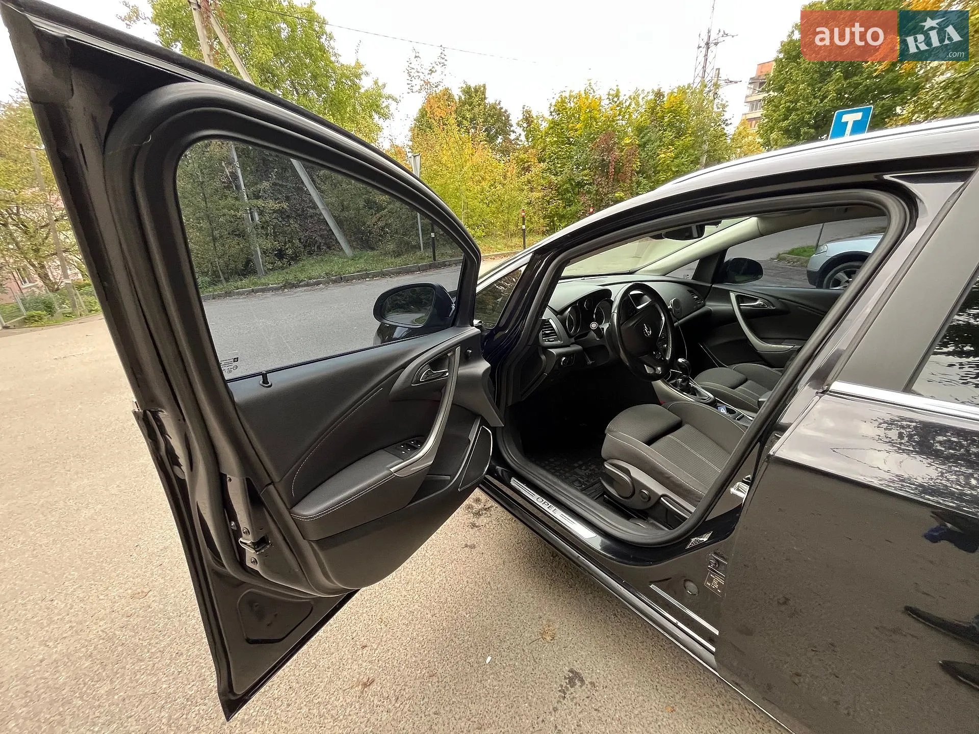 2011 Opel Astra - мініатюра 4