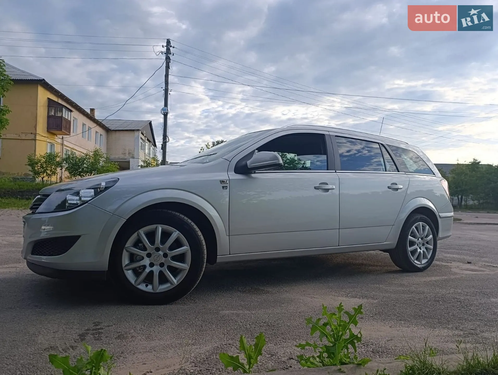 2010 Opel Astra - мініатюра 5