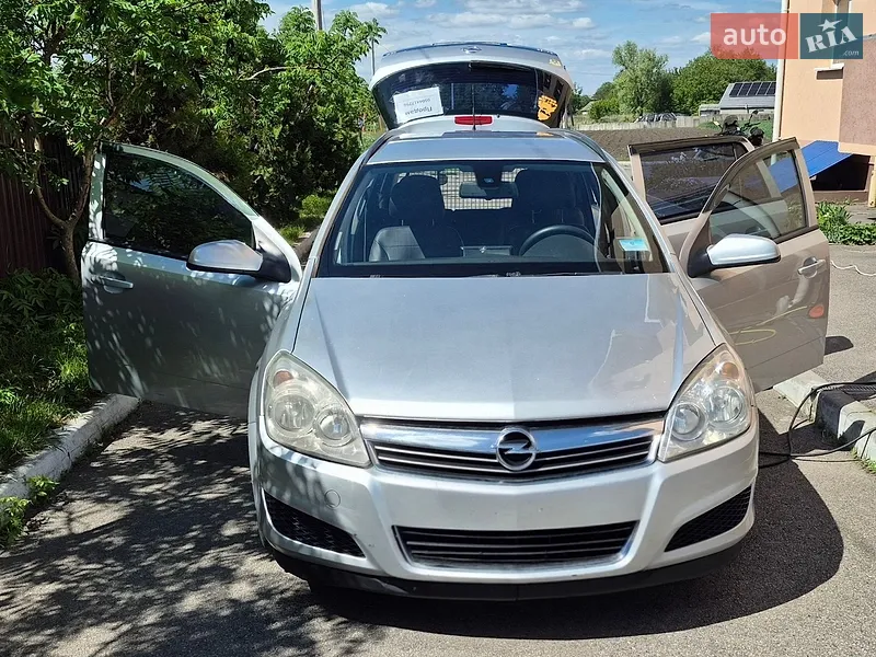 Opel Astra 2009