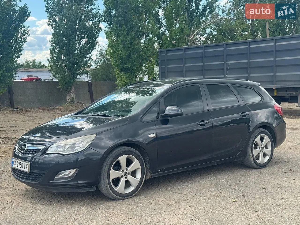 2011 Opel Astra - мініатюра 14