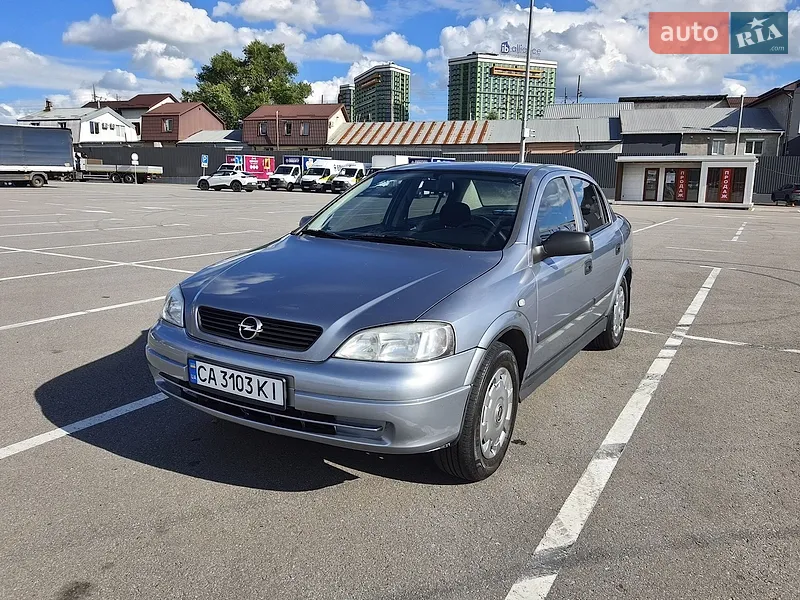Opel Astra 2006