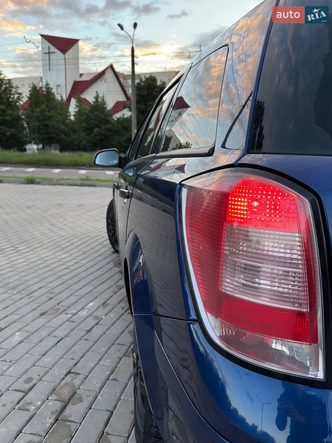 2010 Opel Astra - мініатюра 6