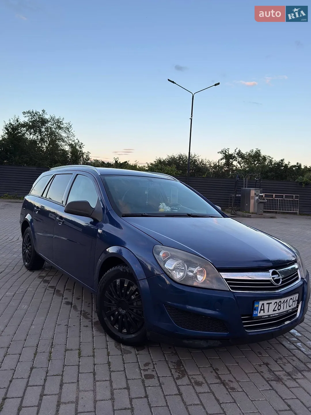 2010 Opel Astra - мініатюра 14