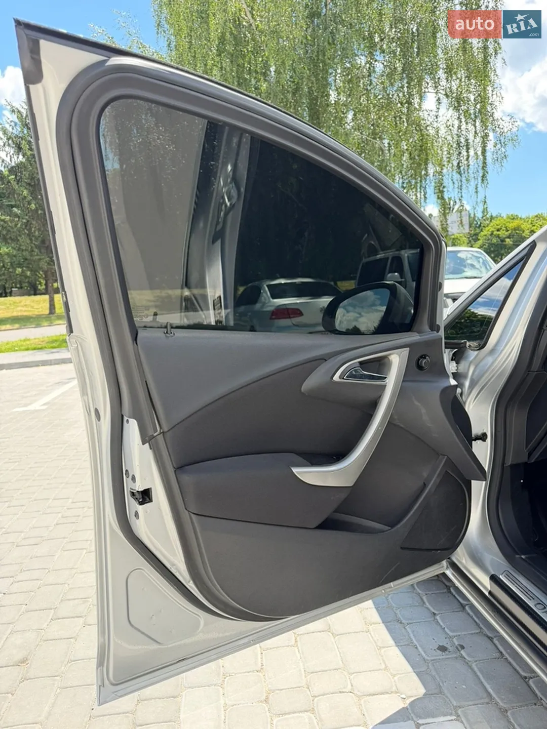 2011 Opel Astra - мініатюра 9