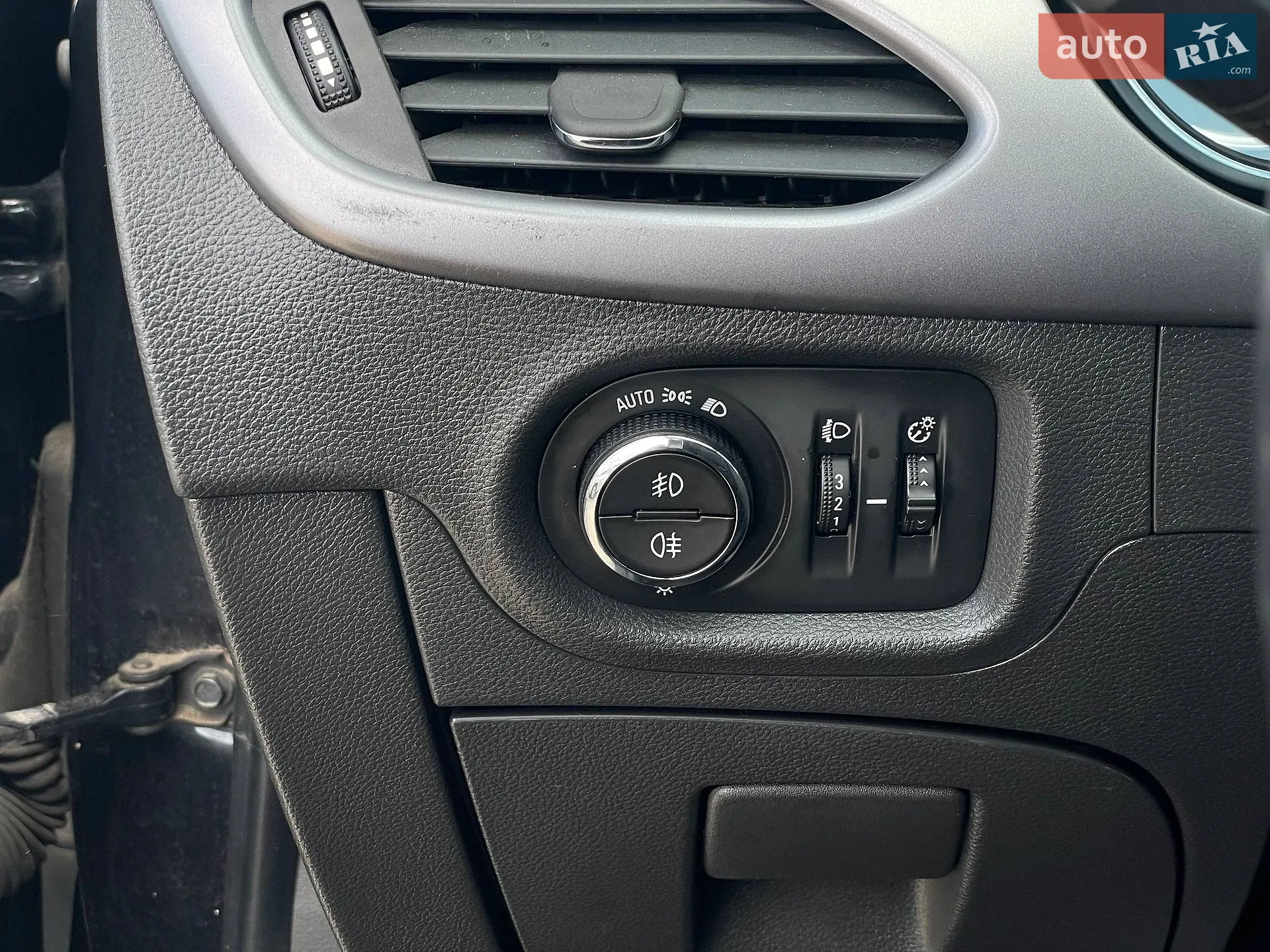 2016 Opel Astra - мініатюра 16