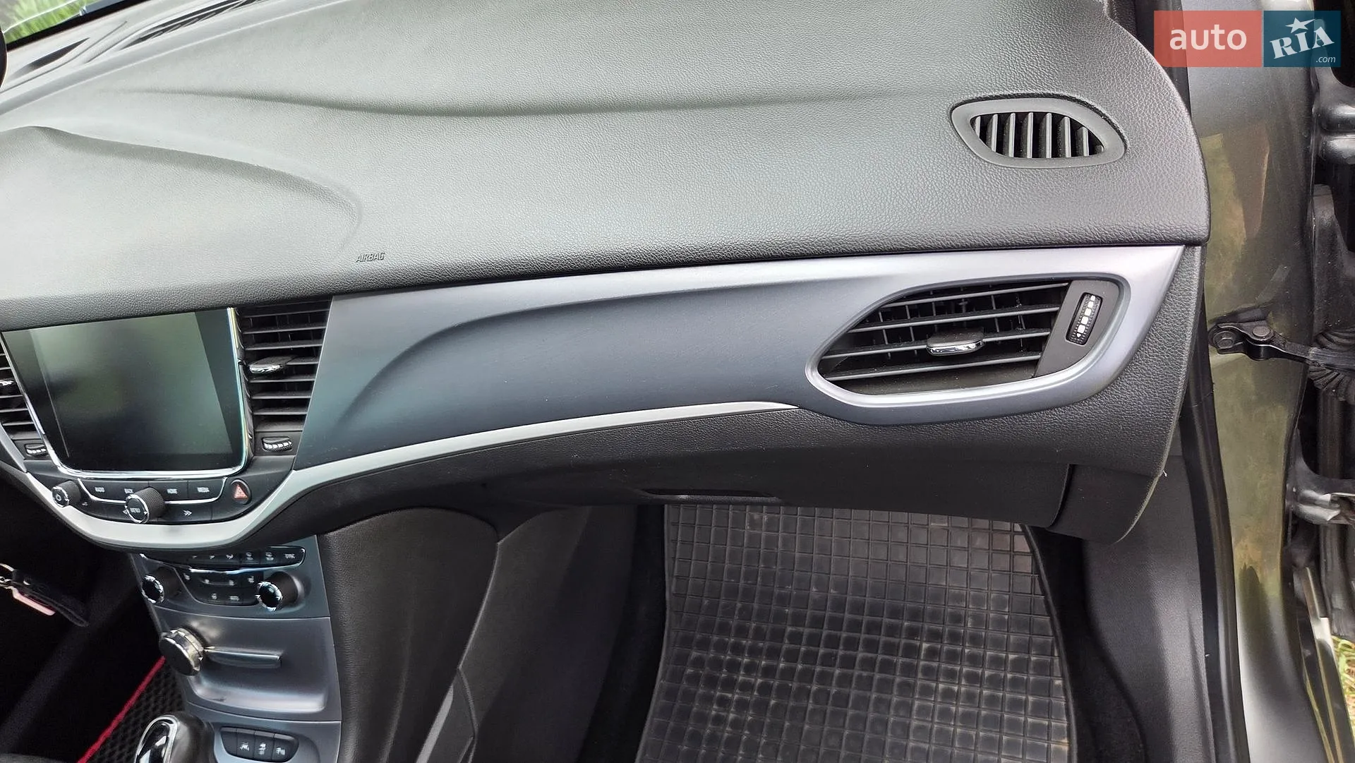 2017 Opel Astra - мініатюра 22