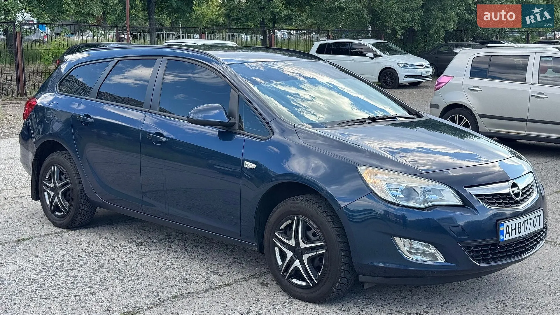 2011 Opel Astra - мініатюра 3