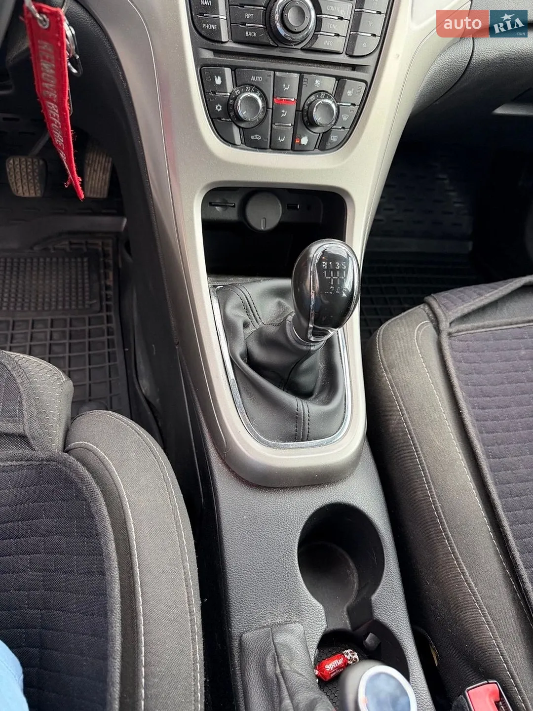 2011 Opel Astra - мініатюра 19