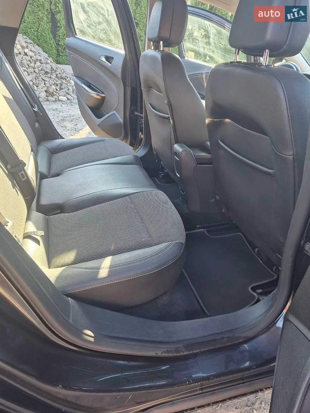 2012 Opel Astra - мініатюра 13