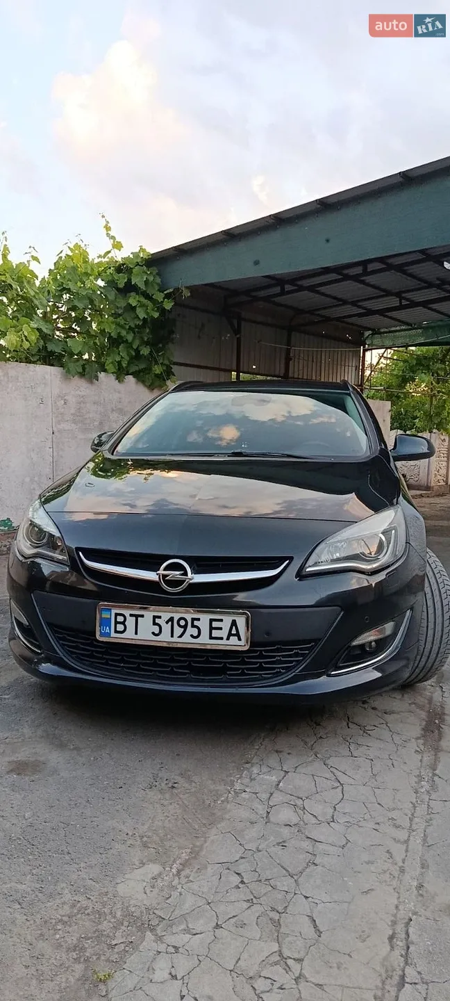 2013 Opel Astra - фото 1