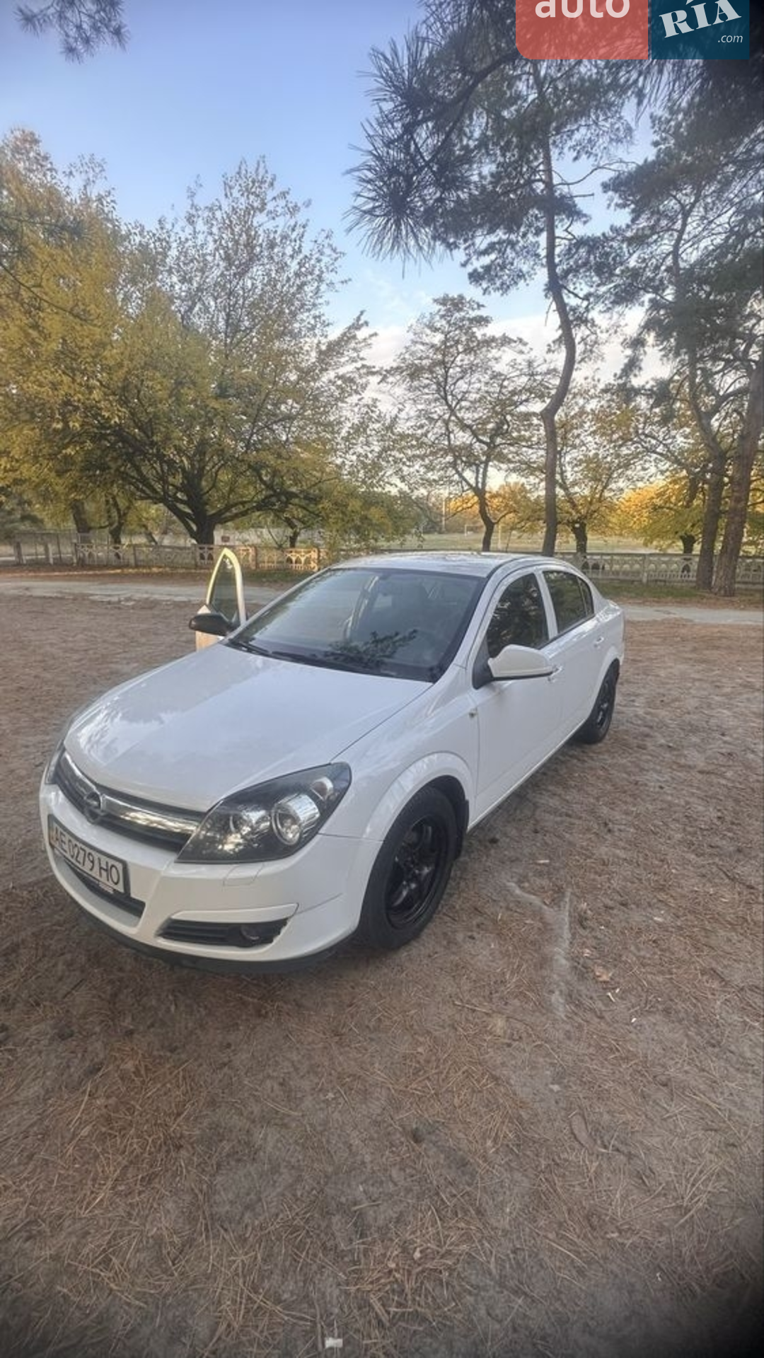 2012 Opel Astra - мініатюра 2