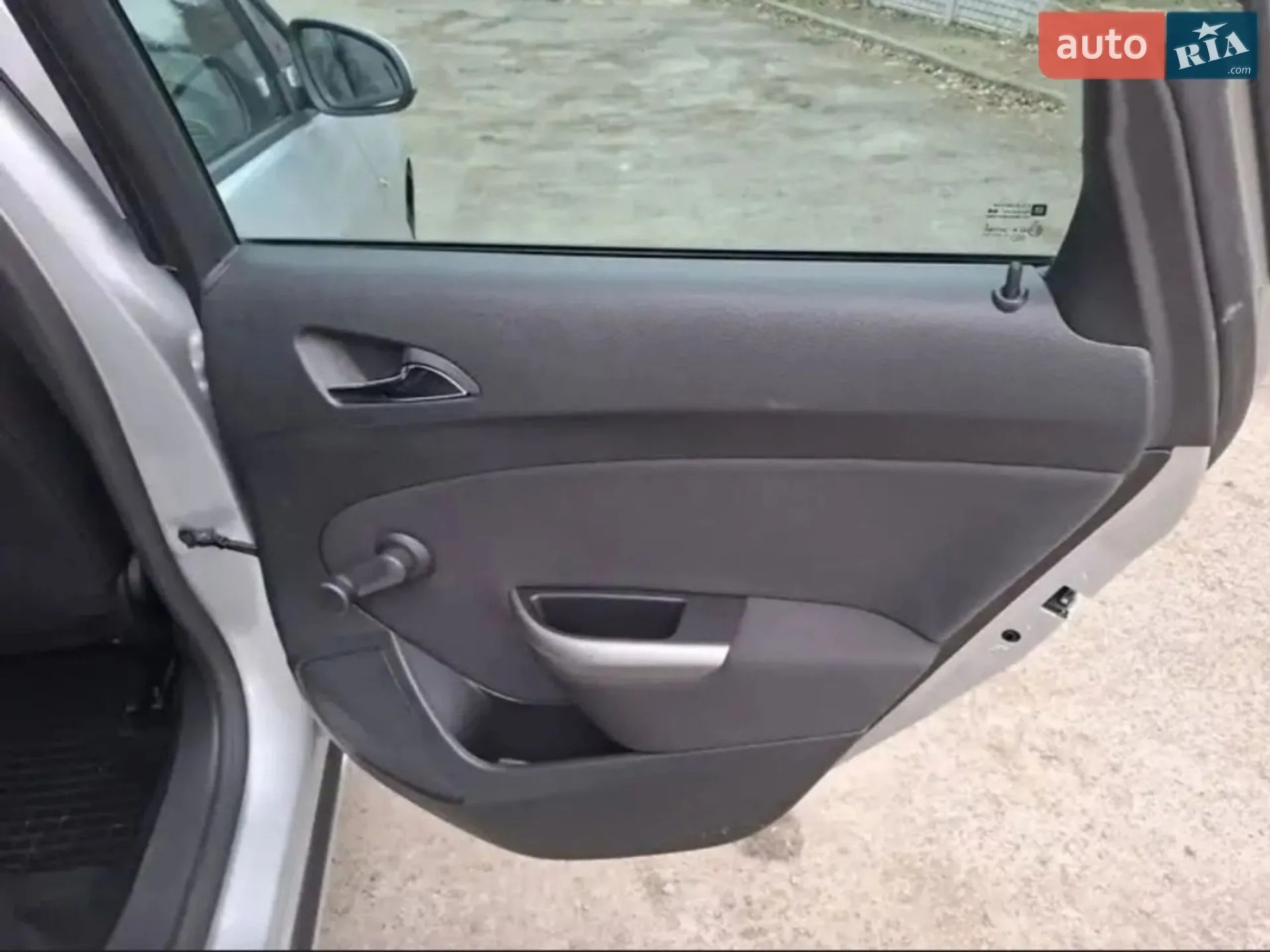 2011 Opel Astra - мініатюра 27