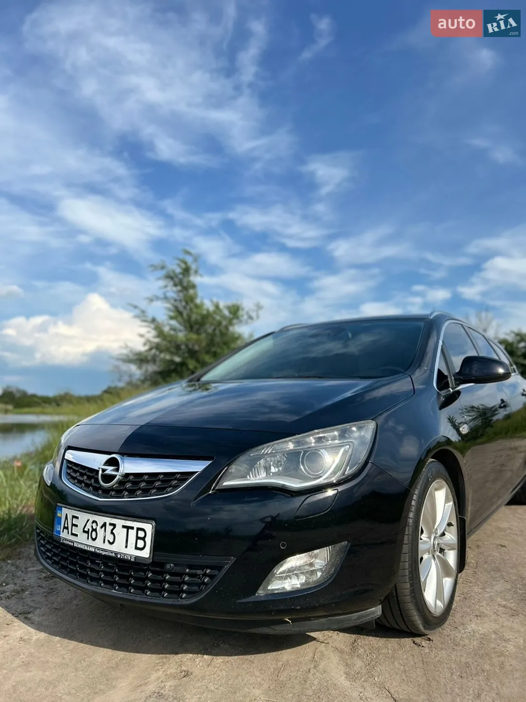 2010 Opel Astra - фото 1