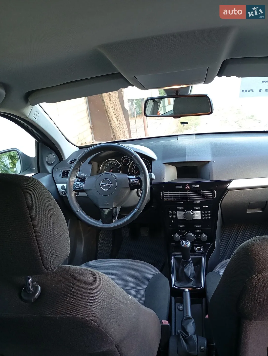 2010 Opel Astra - мініатюра 5