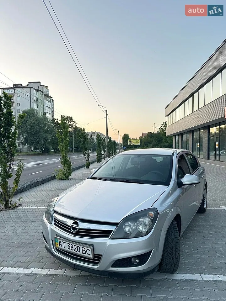 2011 Opel Astra - мініатюра 15